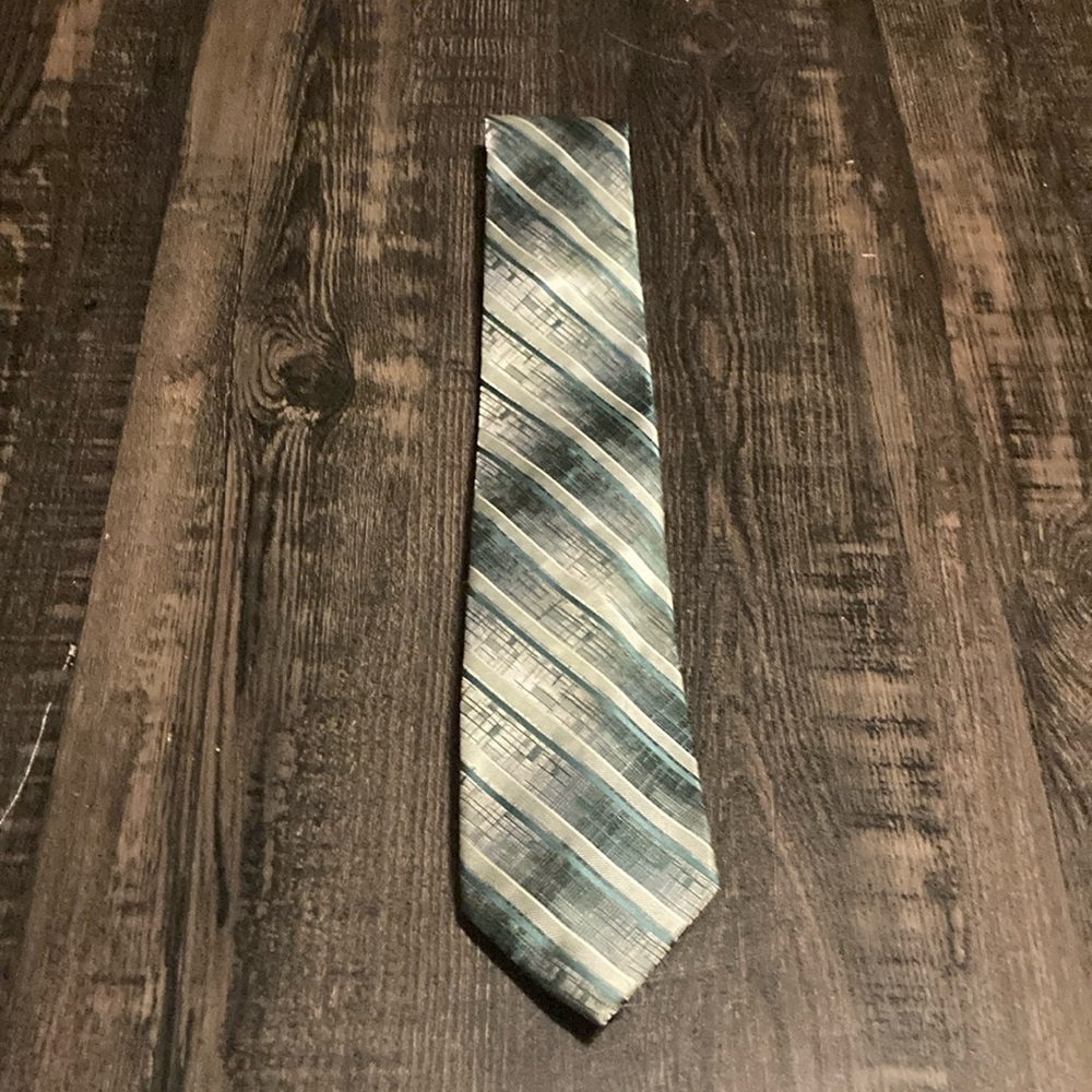 Van Heusen Green and Gray Striped Tie Accessories
